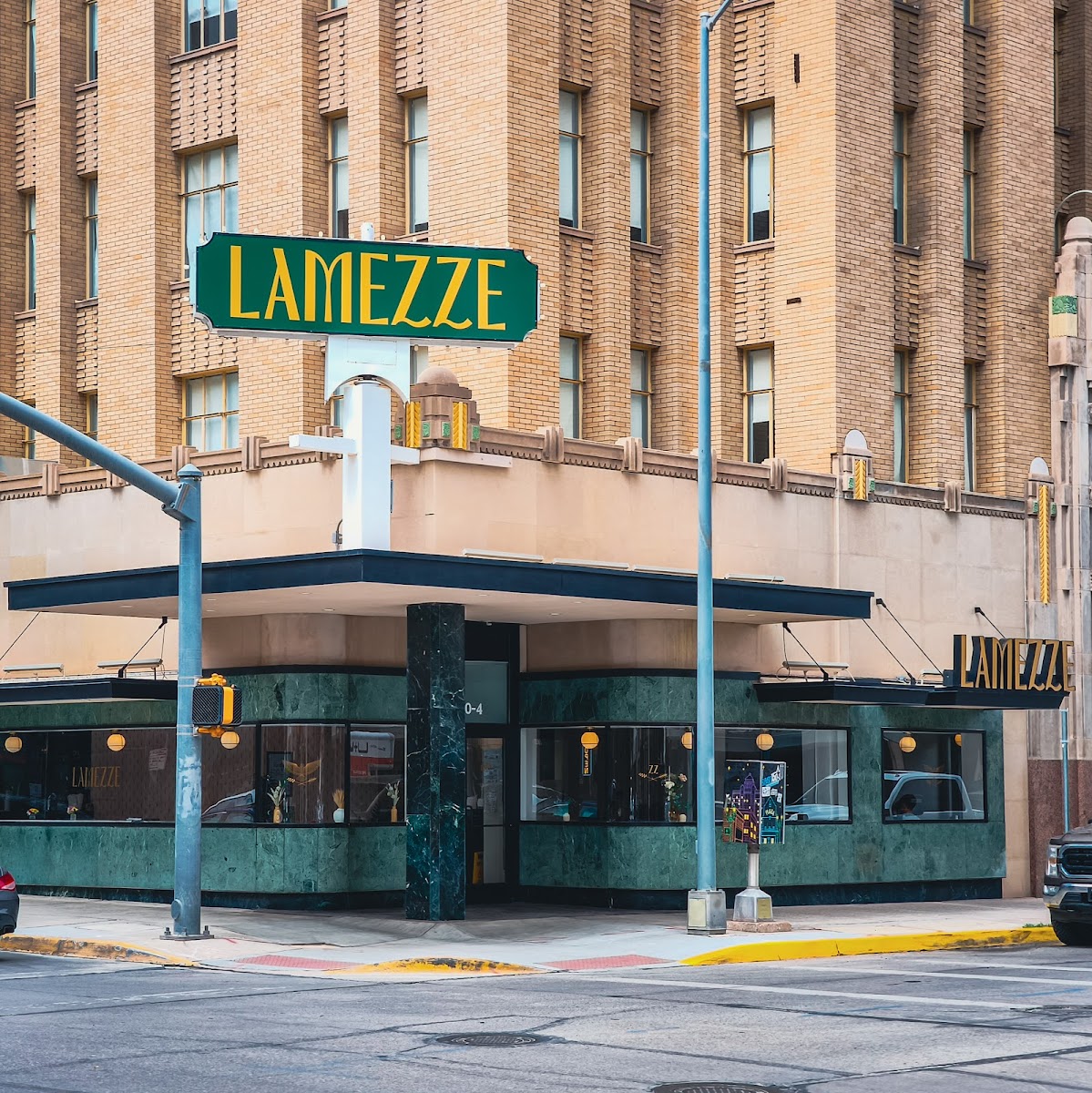 Lamezze Restaurant